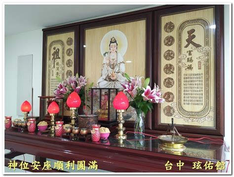 神明廳座向|神明廳在裝潢時要注意哪些禁忌，神明桌尺寸要怎麼選…